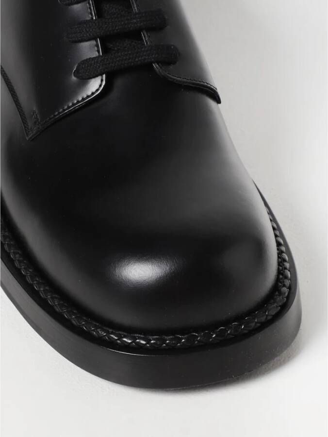 Bottega Veneta Zwarte Leren Derby Schoenen Veters