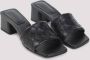 Bottega Veneta Zwarte Leren Sandalen Stijlvol Ontwerp - Thumbnail 2