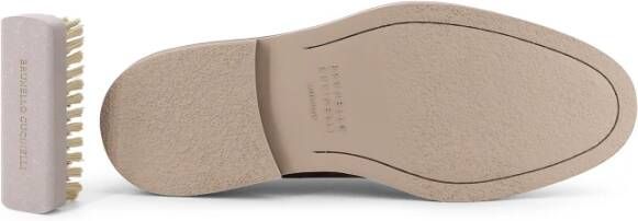 Brunello Cucinelli Bruine platte schoenen Ronde neus Borstel detail
