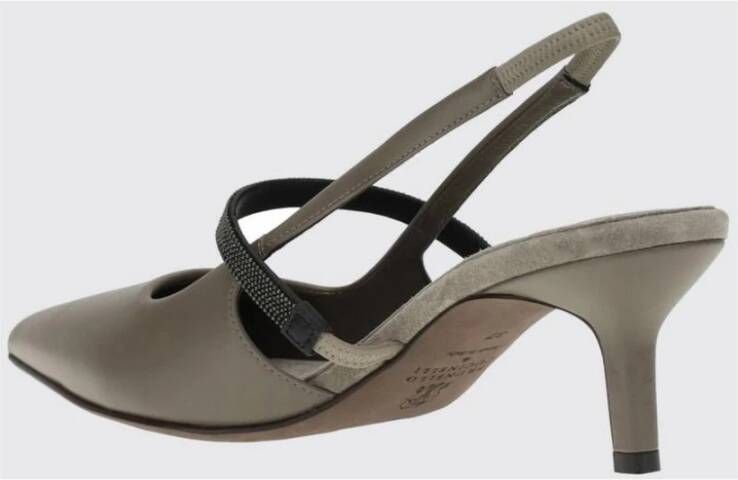 Brunello Cucinelli Grijze Ballerina's met Versiering