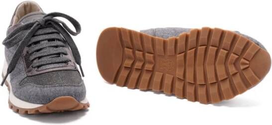 Brunello Cucinelli Grijze platte schoenen met vetersluiting