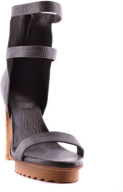 BRUNELLO CUCINELLI Sandals Gray Dames