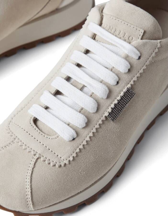 BRUNELLO CUCINELLI Suede Sneakers met Monili Ketting Beige Dames