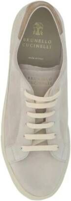 Brunello Cucinelli Suede Sneakers met Veters en Contrasterende Hiel
