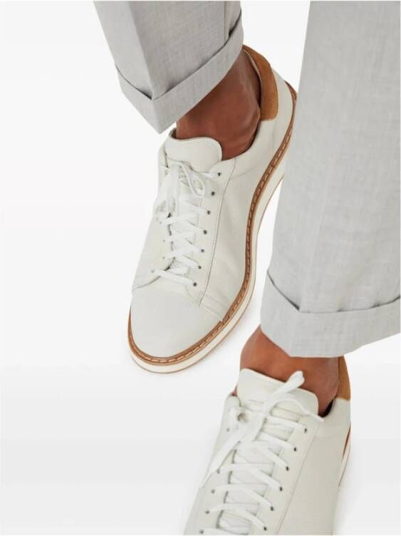 Brunello Cucinelli Witte Leren Sneaker met Logodetail