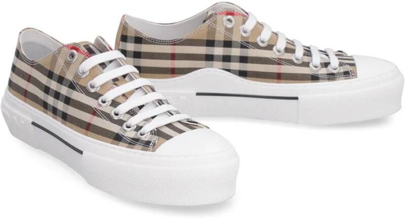 Burberry Beige Low Top Sneakers Multicolor Heren