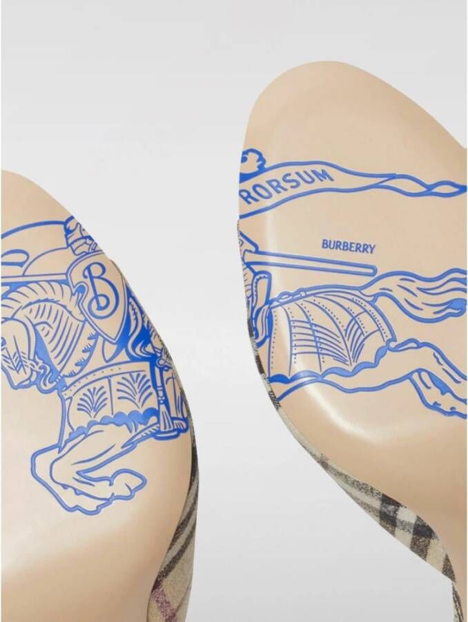 Burberry Beige Slingback Hak Sandalen