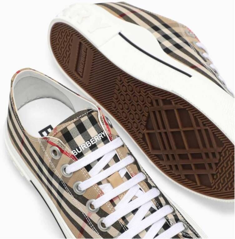 Burberry Beige Sneaker