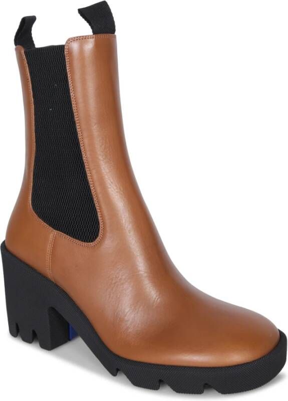 Burberry Bruine Enkellaarzen Elegante Stijl Brown Dames
