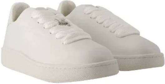 Burberry Leather sneakers White Dames