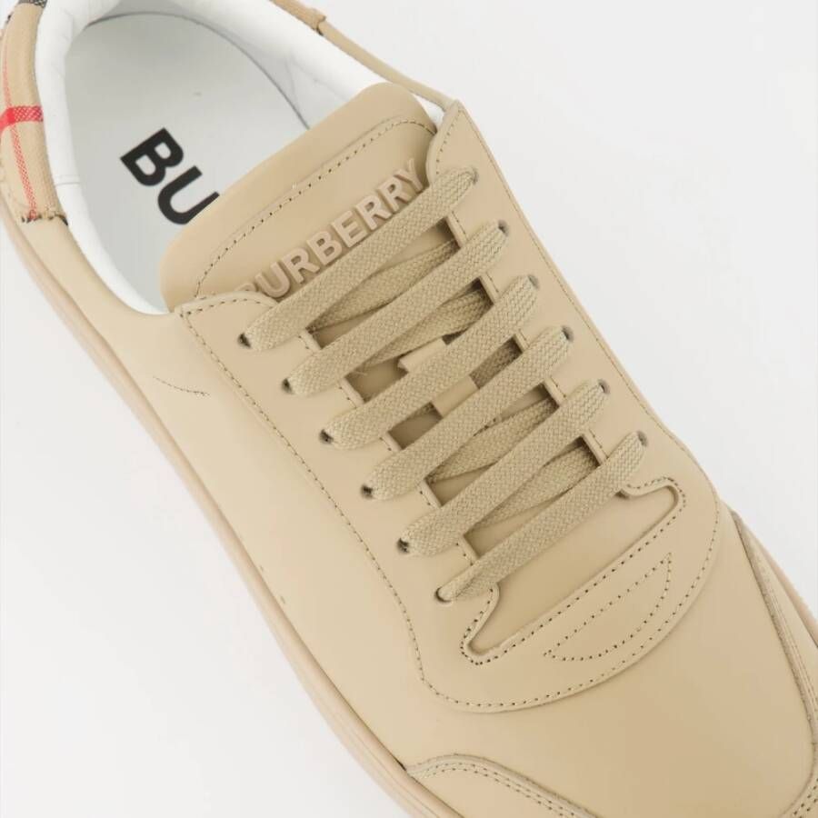 Burberry Leren Sneakers met Vintage Check Print Beige Heren