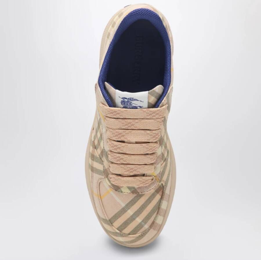 Burberry Low-top Sneakers