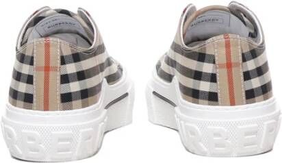 Burberry Beige Lage Sneakers met Herhaald Merkpatroon Beige Dames - Foto 5