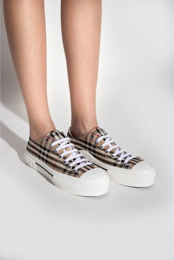 Burberry Sneakers Beige Dames