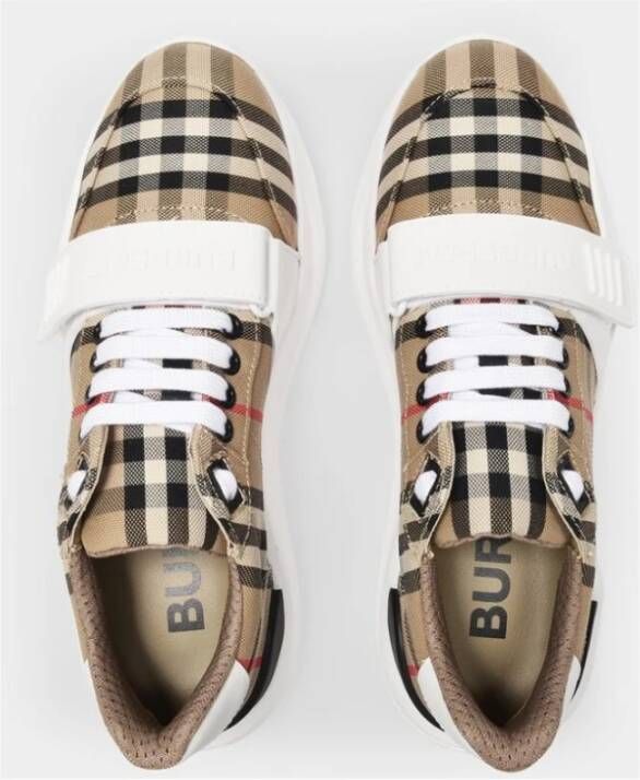 Burberry Sneakers Beige Dames