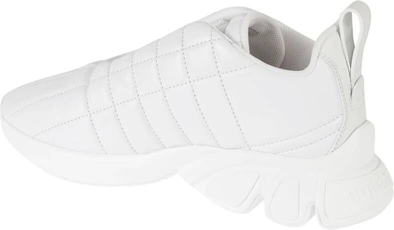 Burberry Dames LF TNR Axburton L 6 QLT Sneakers Wit Dames