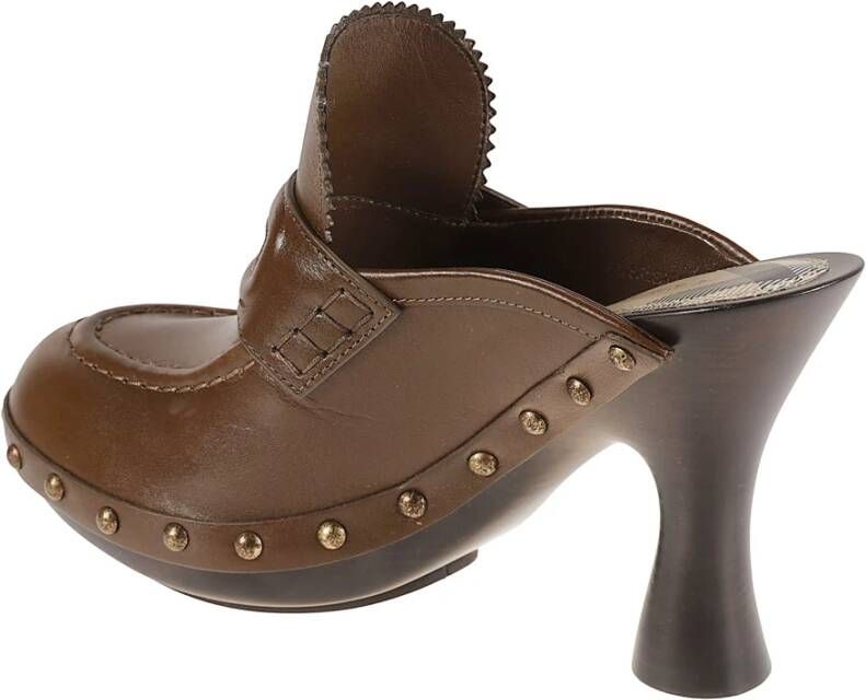 Burberry Stijlvolle sandalen voor dames