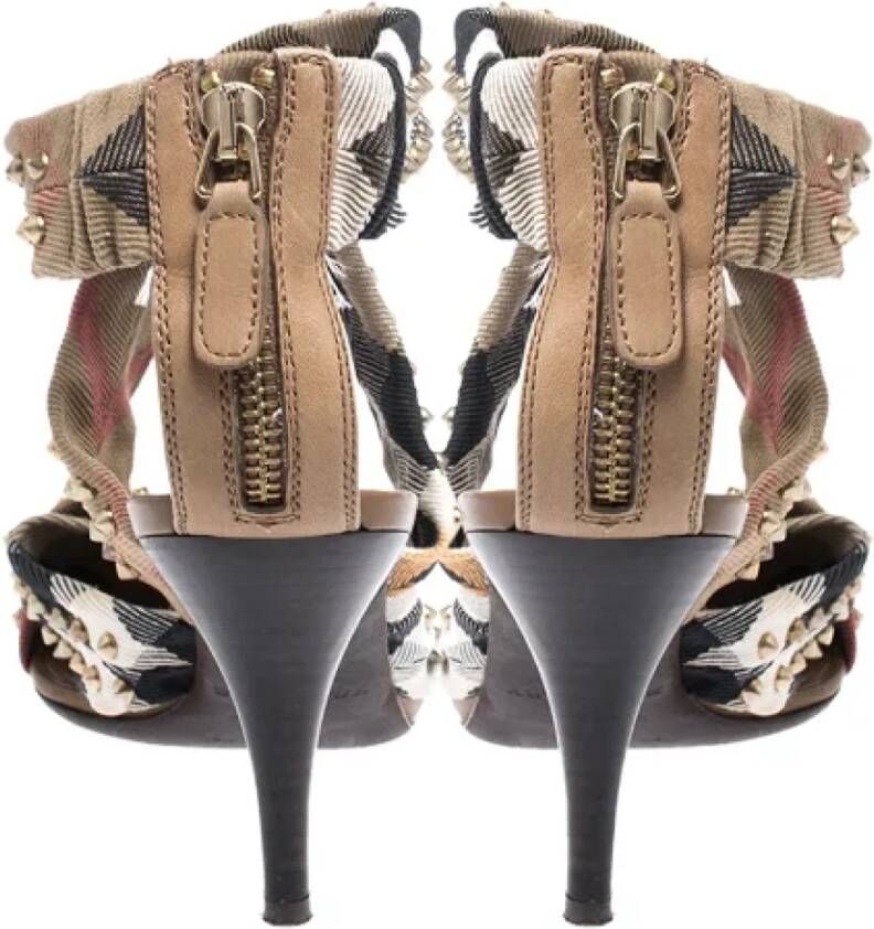 Burberry Vintage Pre-owned Canvas sandals Beige Dames