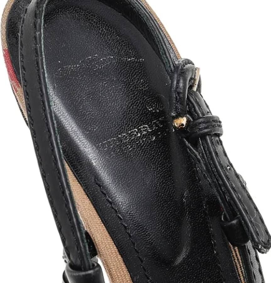 Burberry Vintage Pre-owned Canvas sandals Black Dames