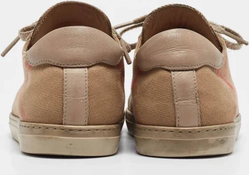 Burberry Vintage Pre-owned Canvas sneakers Beige Dames