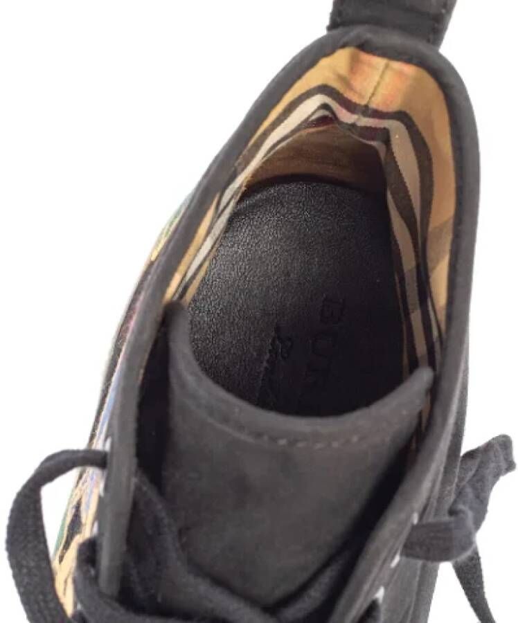 Burberry Vintage Pre-owned Canvas sneakers Black Dames