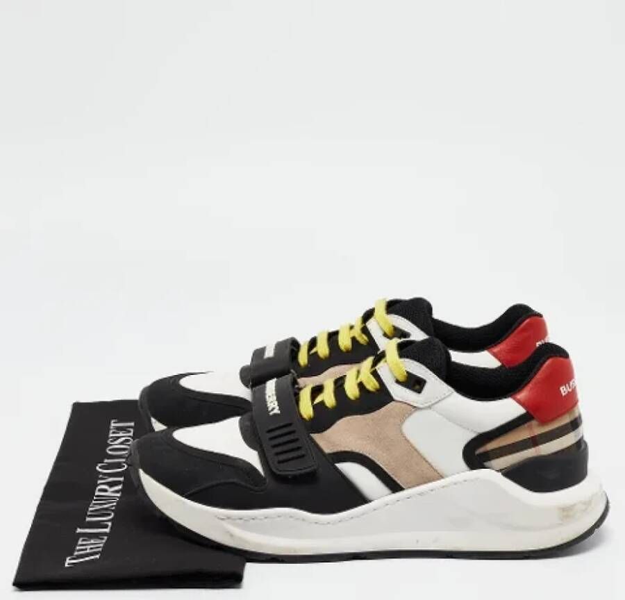 Burberry Vintage Pre-owned Canvas sneakers Multicolor Heren