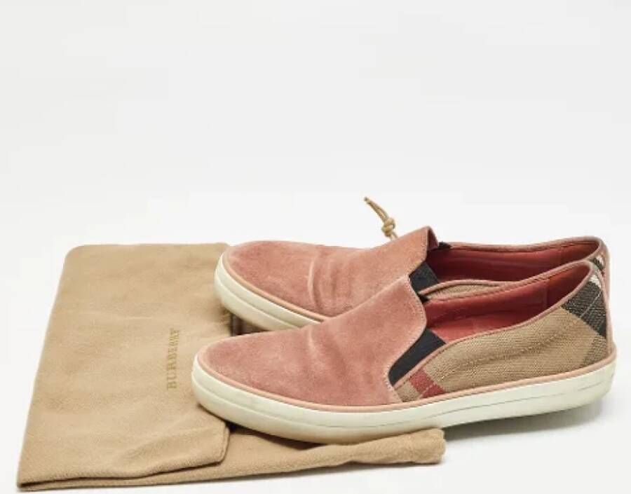 Burberry Vintage Pre-owned Canvas sneakers Pink Dames