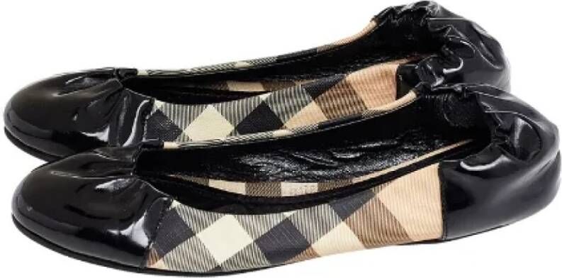 Burberry Vintage Pre-owned Coated canvas flats Black Dames