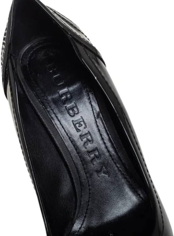 Burberry Vintage Pre-owned Coated canvas heels Black Dames