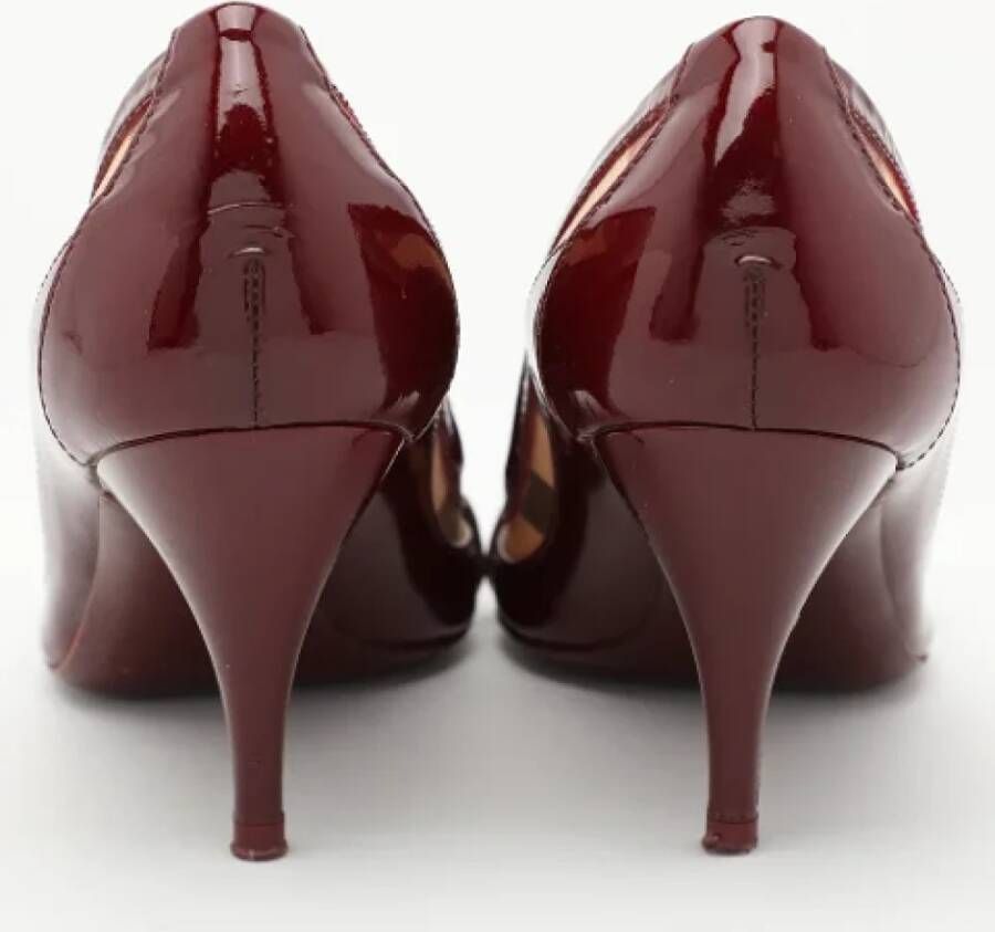 Burberry Vintage Pre-owned Coated canvas heels Red Dames