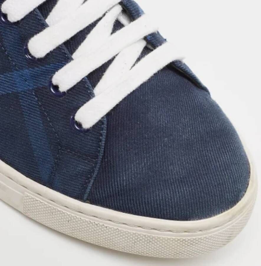 Burberry Vintage Pre-owned Denim sneakers Blue Dames