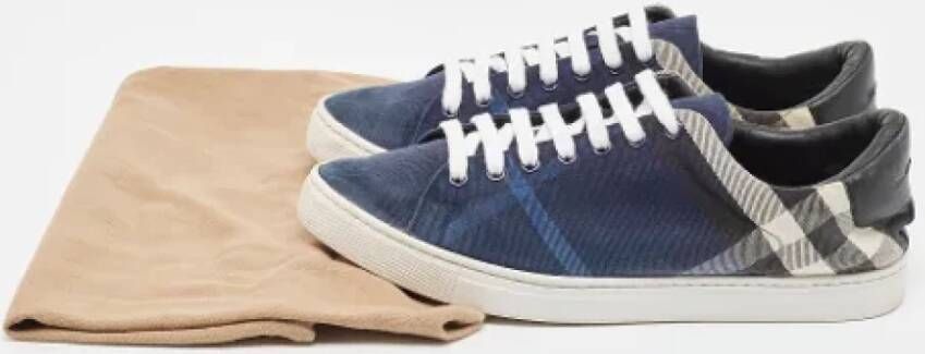 Burberry Vintage Pre-owned Denim sneakers Blue Dames