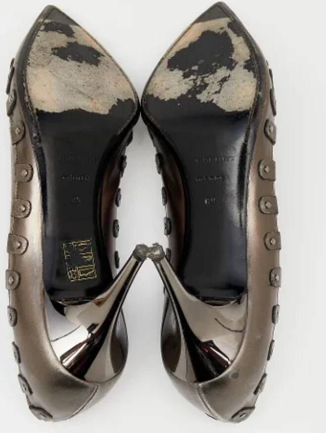 Burberry Vintage Pre-owned Leather heels Gray Dames