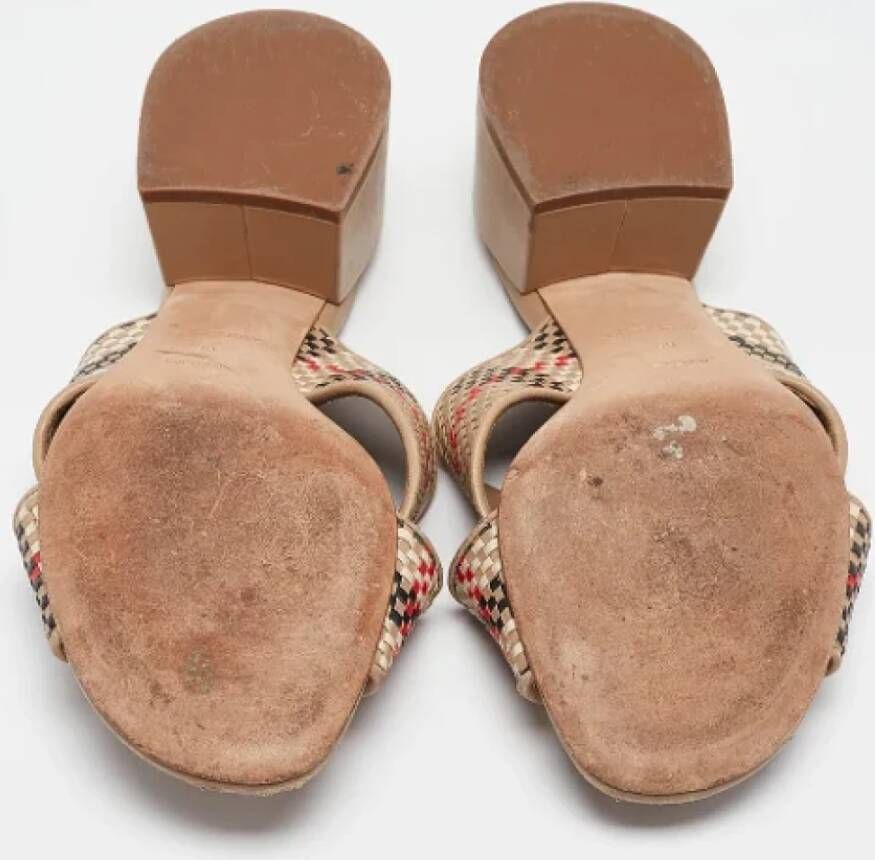 Burberry Vintage Pre-owned Leather sandals Beige Dames
