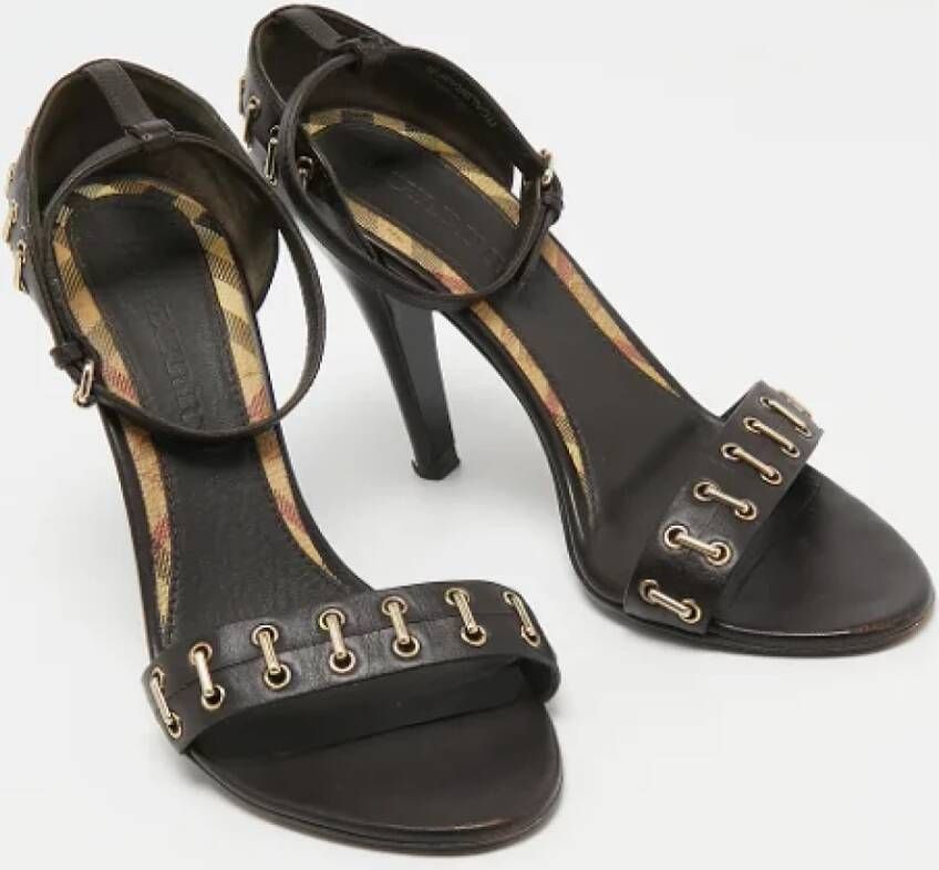 Burberry Vintage Pre-owned Leather sandals Black Dames