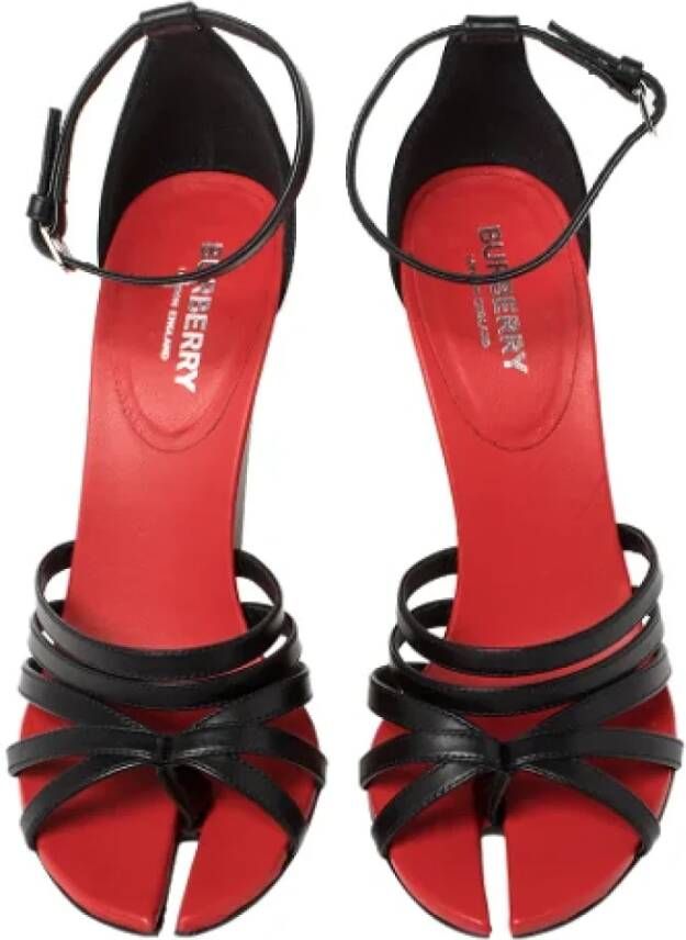 Burberry Vintage Pre-owned Leather sandals Black Dames