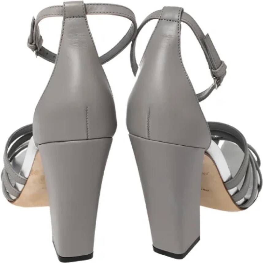 Burberry Vintage Pre-owned Leather sandals Gray Dames