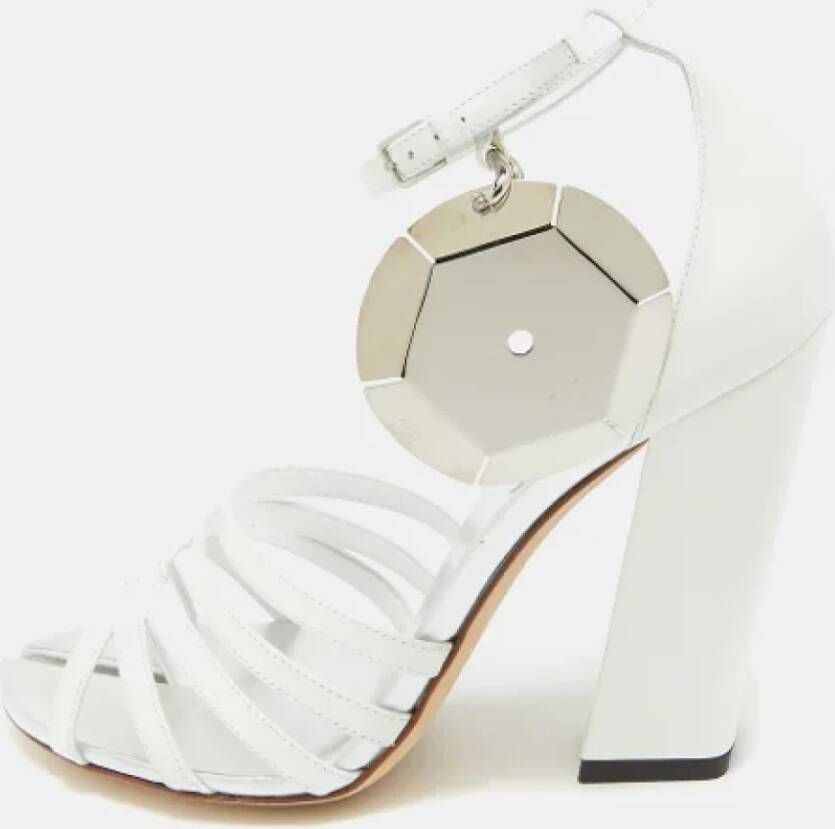 Burberry Vintage Pre-owned Leather sandals White Dames