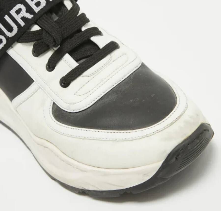 Burberry Vintage Pre-owned Leather sneakers Black Heren