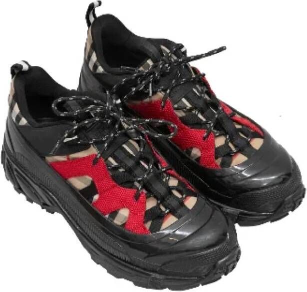Burberry Vintage Pre-owned Rubber sneakers Black Dames