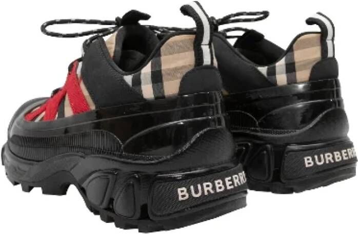 Burberry Vintage Pre-owned Rubber sneakers Black Dames