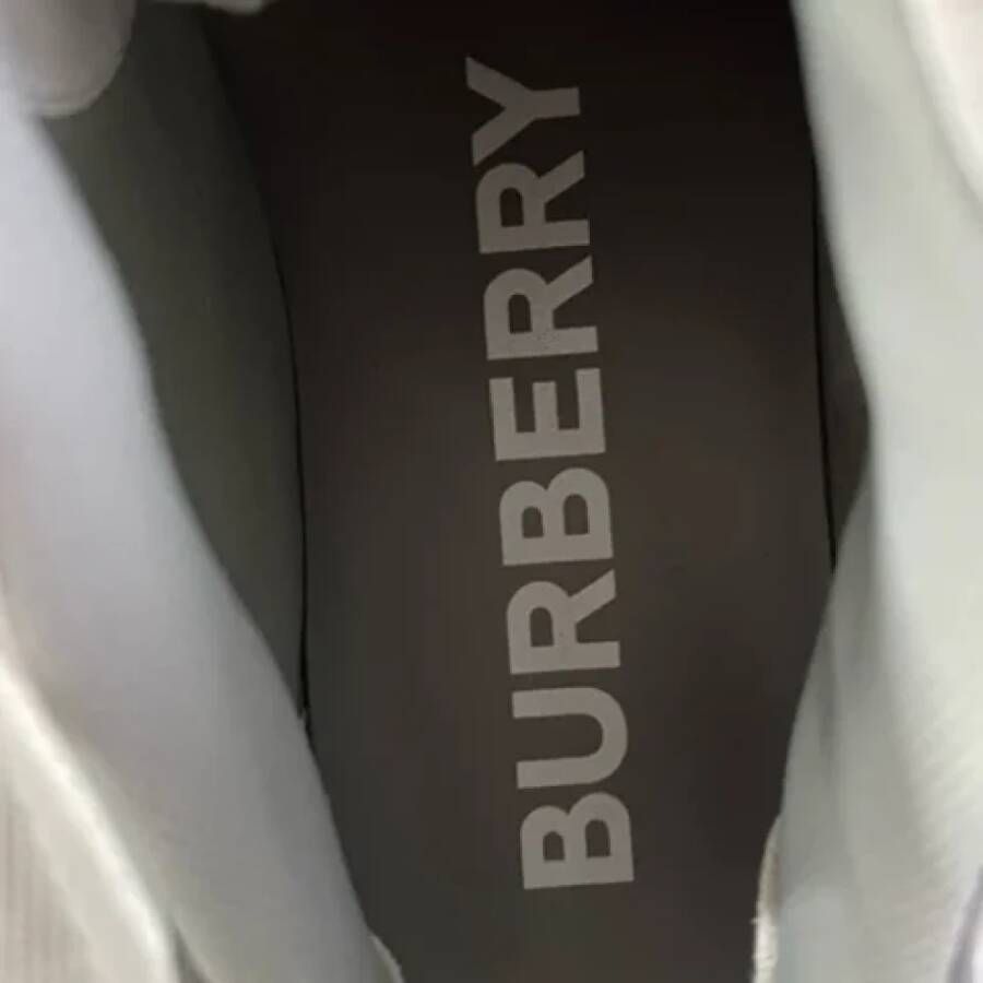Burberry Vintage Pre-owned Rubber sneakers White Dames
