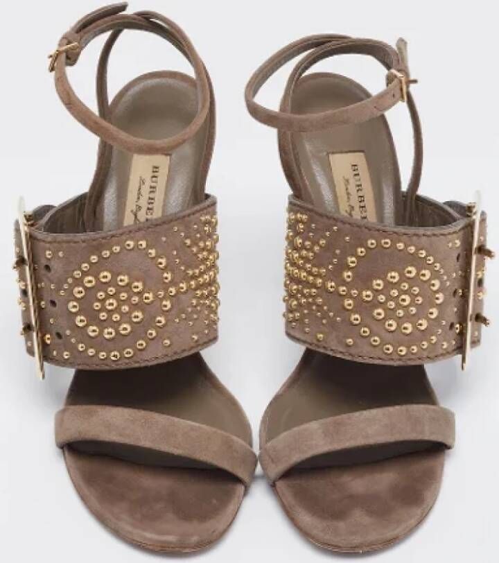 Burberry Vintage Pre-owned Suede sandals Gray Dames