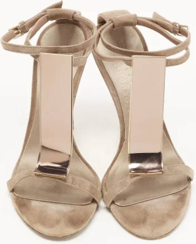 Burberry Vintage Pre-owned Suede sandals Gray Dames