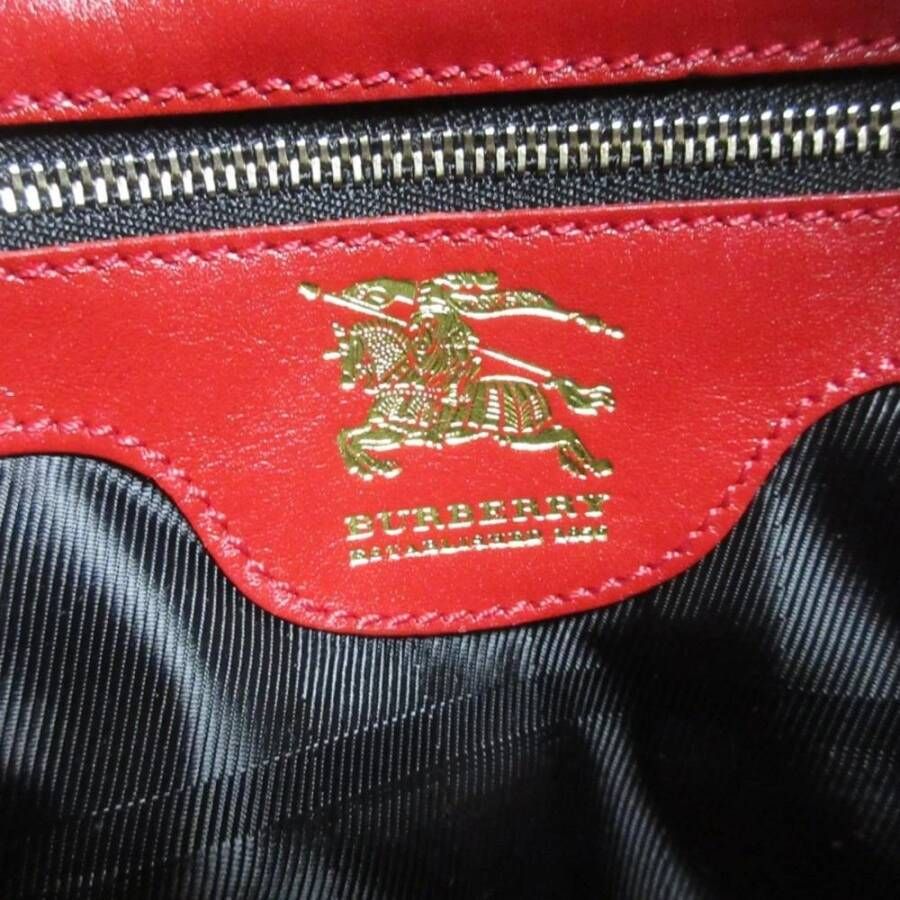 Burberry Vintage Tweedehands Gewatteerde Leren Handtas Slot Detail