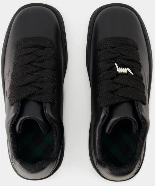Burberry Zwarte Leren Box Sneakers Verhoogde Stijl Black Dames
