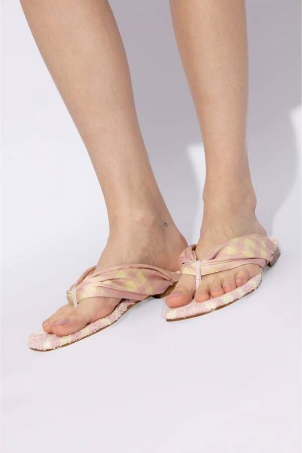 Burberry Zwembad slippers Pink Dames