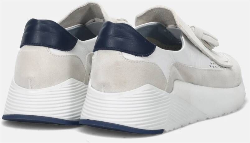 Calpierre Witte Slip-On Sneakers met Franje White Dames