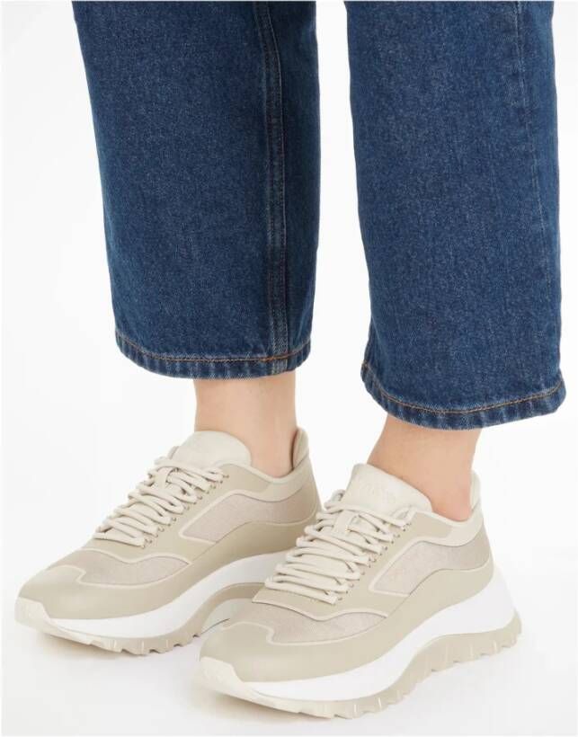 Calvin Klein Lace-Up Sneakers Grijs Logo Textiel Beige Dames