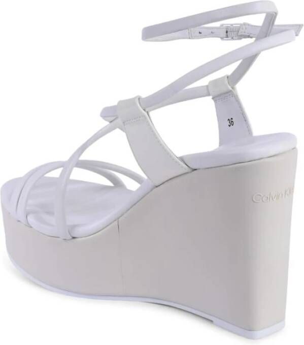 Calvin Klein Witte leren sleehak sandalen
